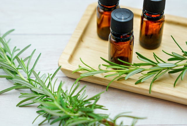 30代におすすめのアロマ生活 — 忙しい毎日に「やすらぎ」と「美」を